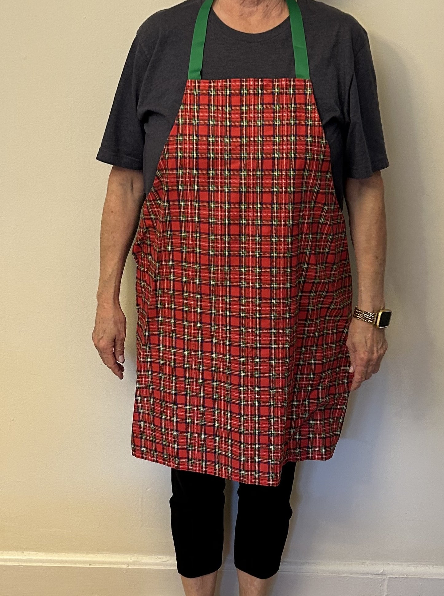 Apron:  Red plaid