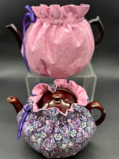 Wrap-Around Cozy: Purple William Morris Design