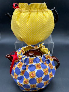 Wrap-Around Tea Cozy: Celtic Scottish Symbols