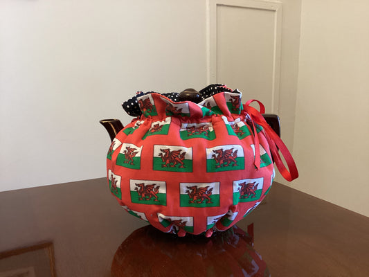Wrap-Around Tea Cozy: Welsh Dragon/Polkadot Reversible