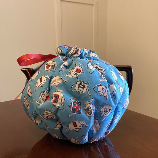 Wrap-Around Tea Cozy: British Teatime/Dark Blue Reversible
