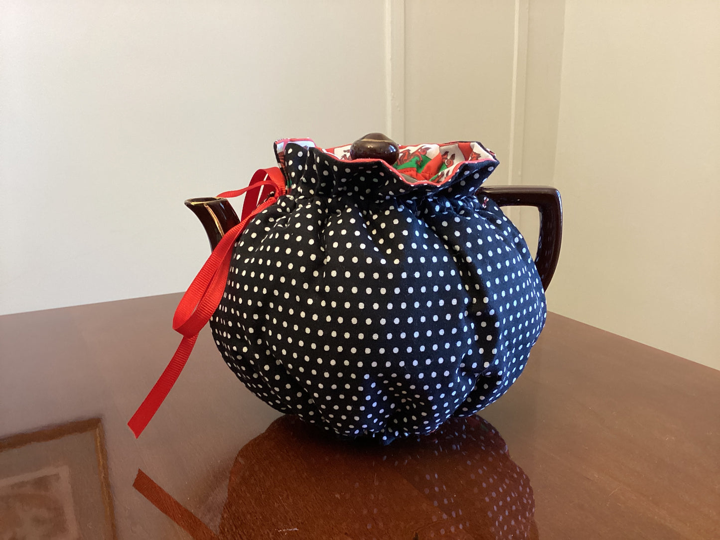 Wrap-Around Tea Cozy: Welsh Dragon/Polkadot Reversible